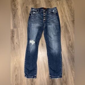 Judy Blue | Distressed Jeans